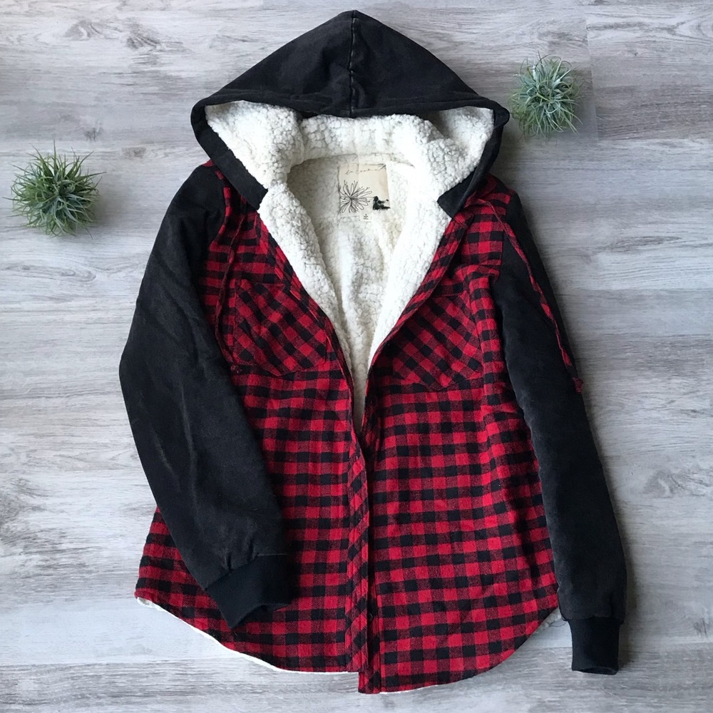 Red & Black Plaid Casual Jacket  ☃️🍁🍂🌲💐
